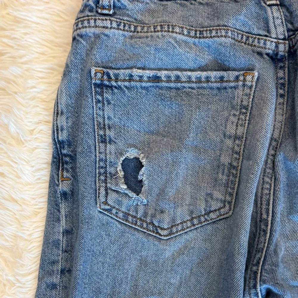 Ralls Stylish Blue Distressed Women Jeans